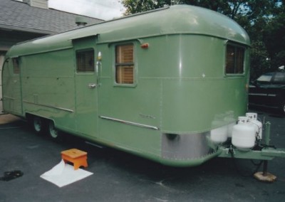 1951 Vagabond Trailer Model 232 - image 1b