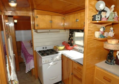 1950 Vagabond Trailer Model 19 - image 8